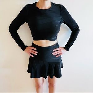 🛍Buy one get 2nd item 1/2 off🛍 BCBG stretch black crop top and mini skirt. Sm.